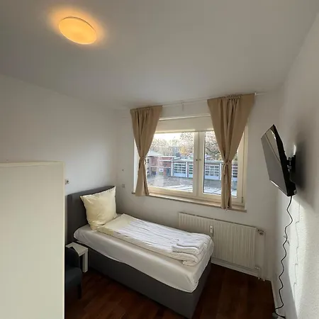 דירה Ruhig Gelegene Unterkuenfte Im Norden - Viel Platz Fuer Gruppen Und Monteure Neumünster